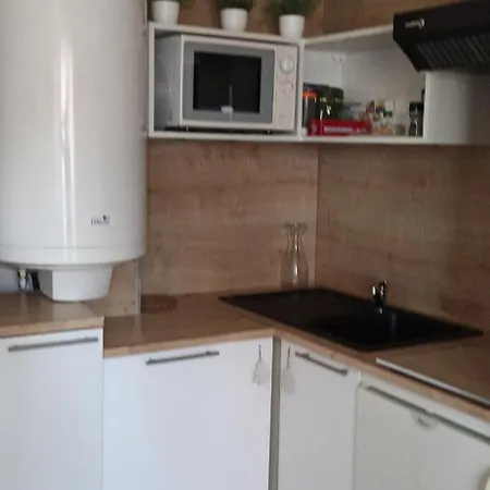 Apartment Guzet Neige, De 32 M2 Avec Balcon Dans Les Pyrenees Aux Pieds Des Pistes *